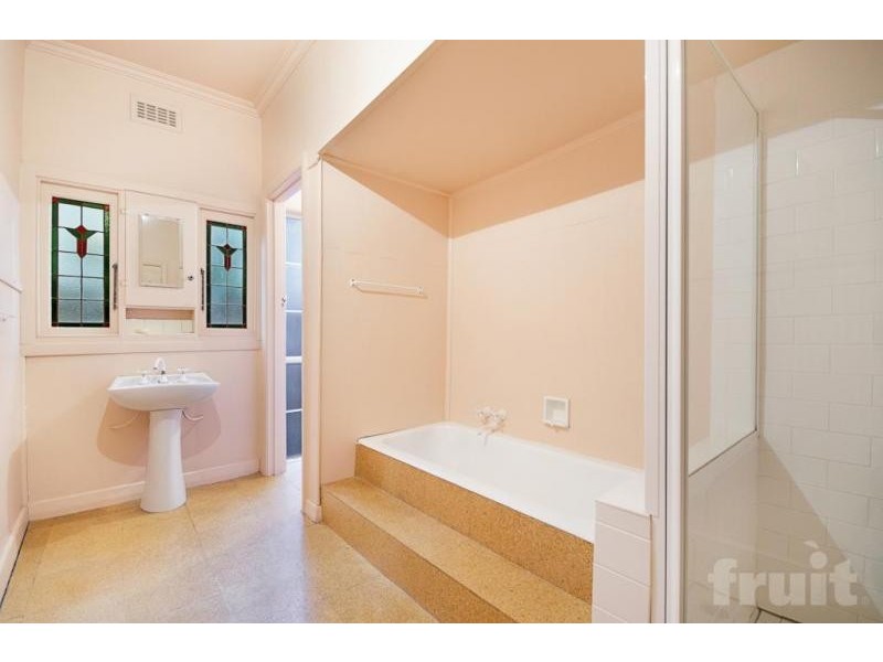 15 Collins Street, Belmont VIC 3216