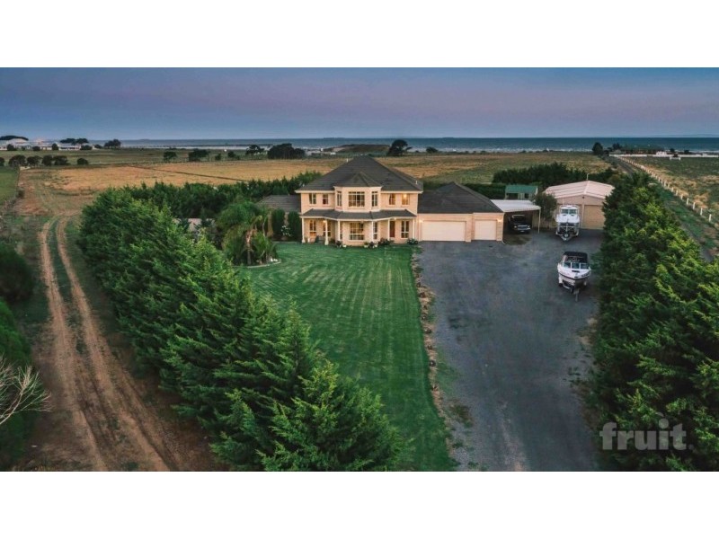 81 Rifle Range Road, Werribee South VIC 3030