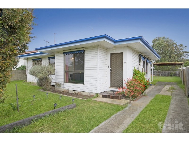 9 Gardenia Crescent, Norlane VIC 3214