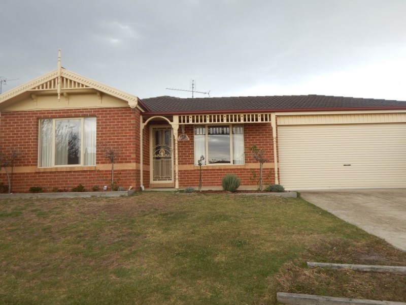 11 Burlington Crescent, Leopold VIC 3224