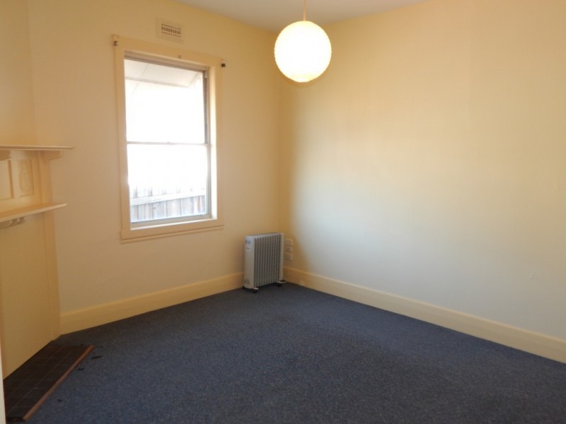 2 Walls Street, Geelong VIC 3220