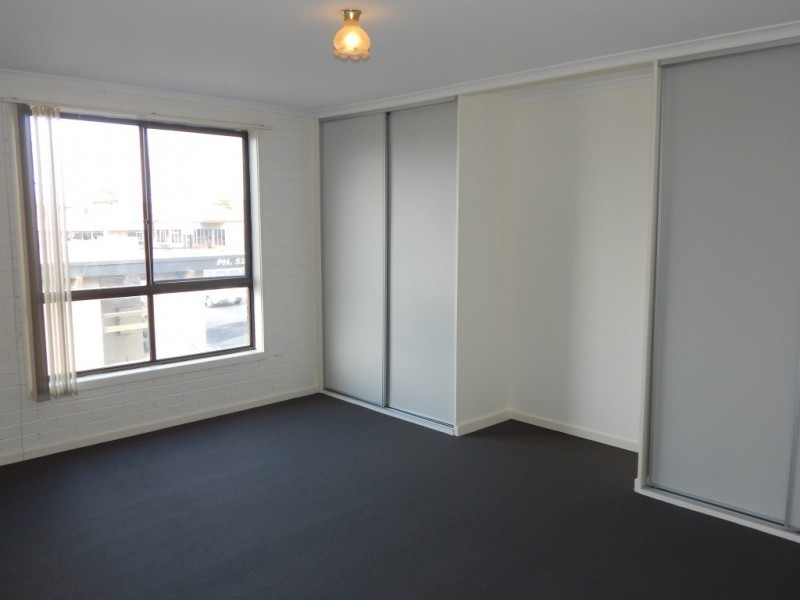 136 Shannon Avenue, Geelong West VIC 3218