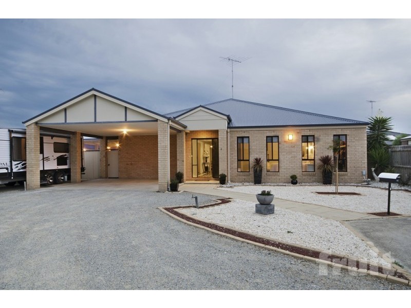 6 Plumber Court, Grovedale VIC 3216