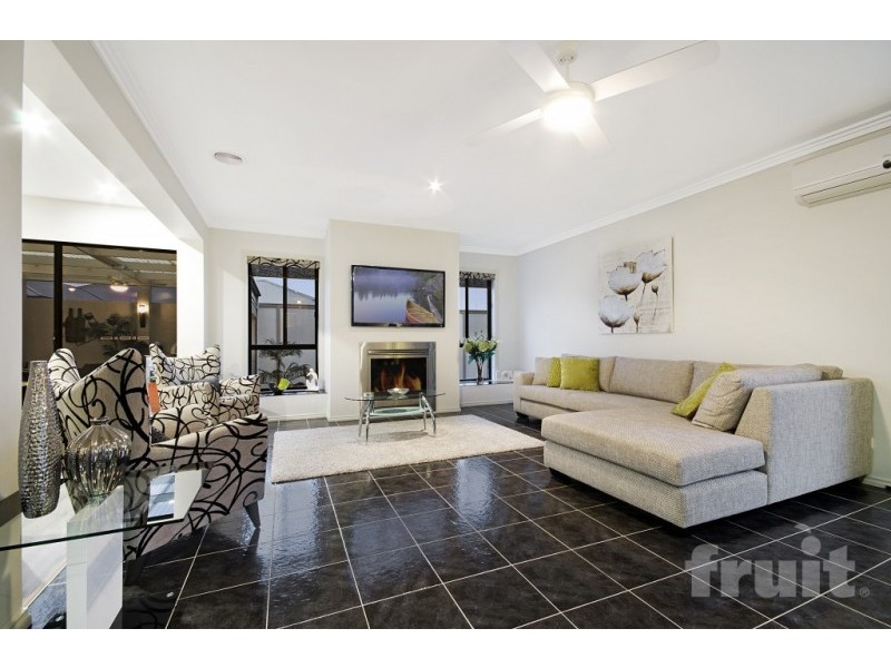 6 Plumber Court, Grovedale VIC 3216