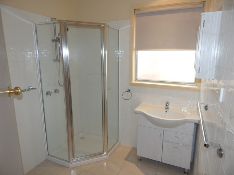 8 Montana Court, Corio VIC 3214