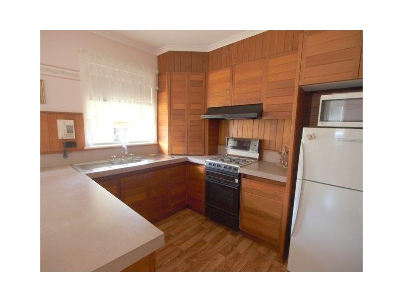 6 Canadian Parade, Corio VIC 3214