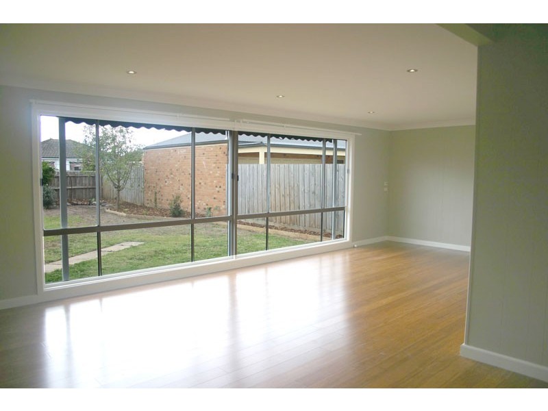 52 Wilsons Road, Newcomb VIC 3219