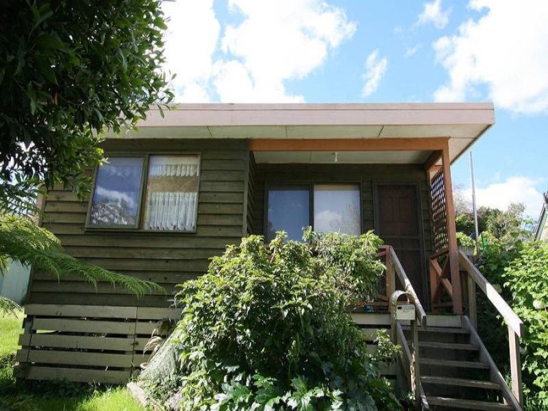 13B Ellis Street, Frankston VIC 3199
