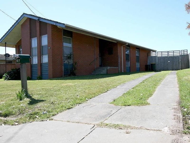 16 Gardenia Crescent, Frankston North VIC 3200
