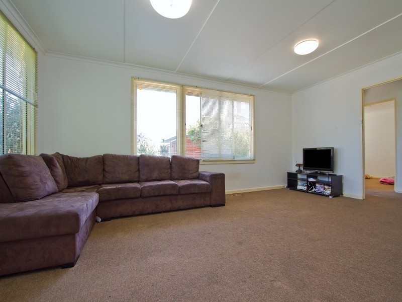 23 Nodding Avenue, Frankston North VIC 3200