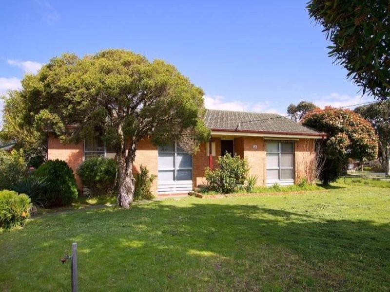 60 Tamarisk Drive, Frankston North VIC 3200