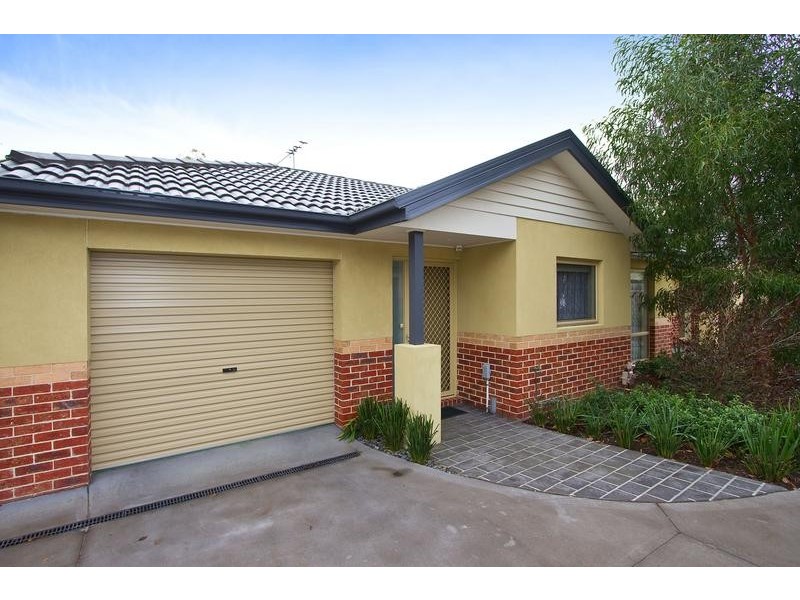 4/2 Campbell Street, Frankston VIC 3199