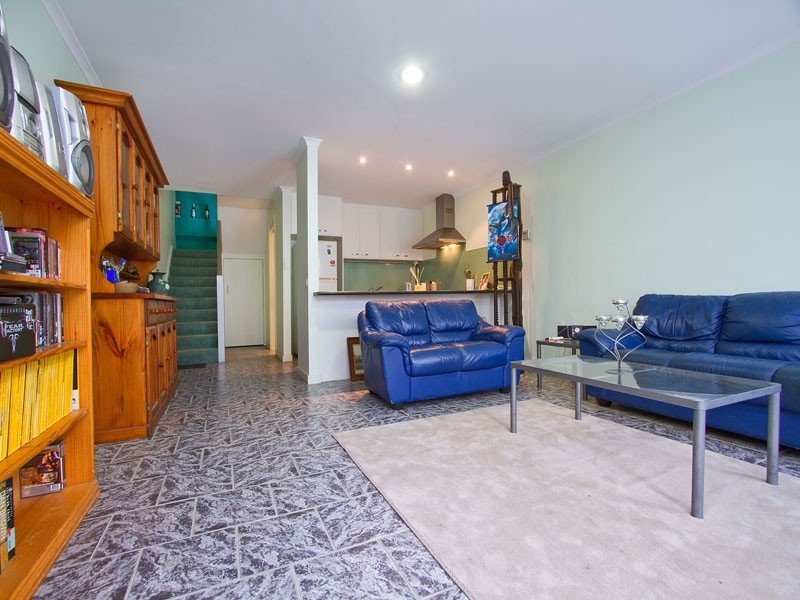 2/267 Nepean Highway, Seaford VIC 3198