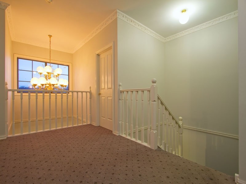 13 Grasswren Close, Langwarrin VIC 3910