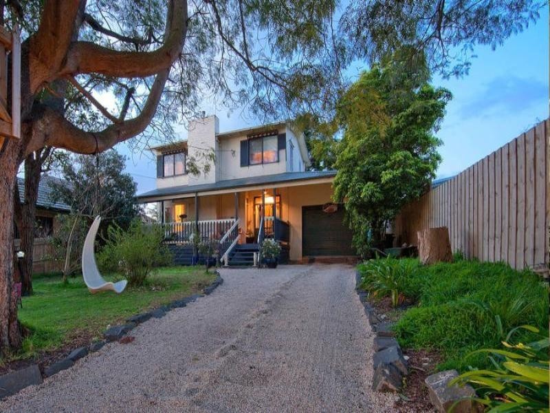 8 Silas Avenue, Frankston VIC 3199