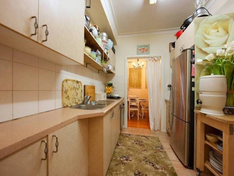 8 Silas Avenue, Frankston VIC 3199