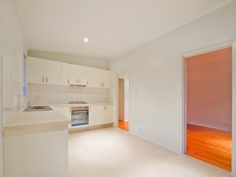 34 Whitewood Street, Frankston North VIC 3200