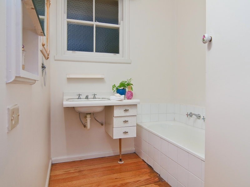 4/18 Bruarong Crescent, Frankston South VIC 3199