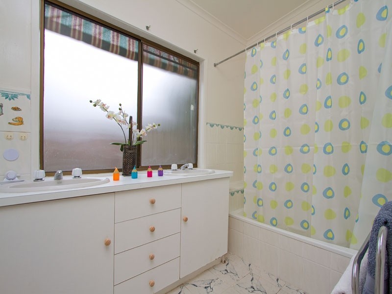 180 Cranbourne Road, Frankston VIC 3199