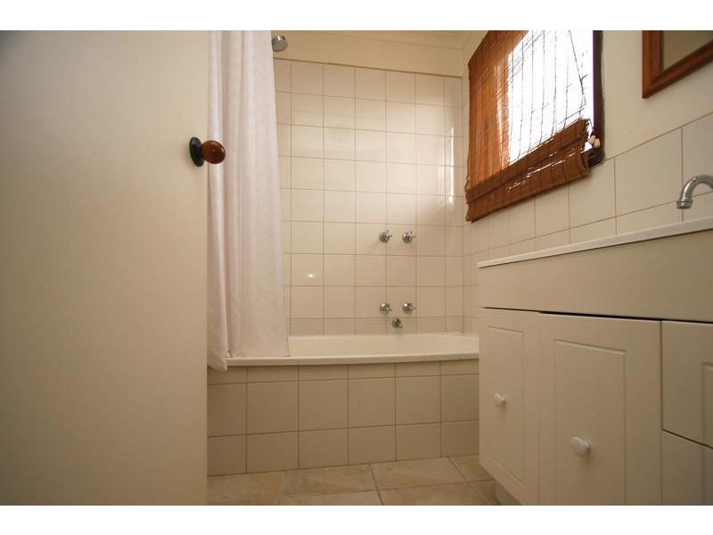 8/13-17 Wisewould Avenue, Seaford VIC 3198