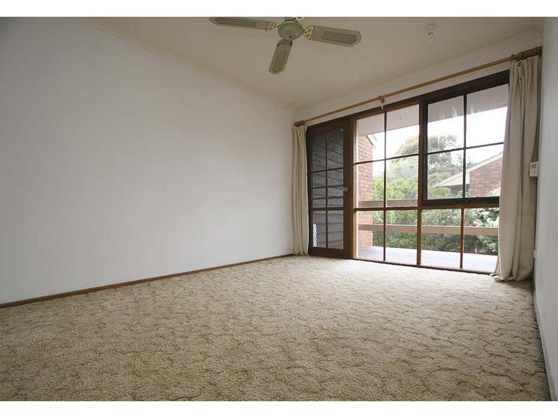 8/13-17 Wisewould Avenue, Seaford VIC 3198