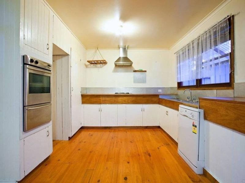 110 Hillcrest Road, Frankston VIC 3199
