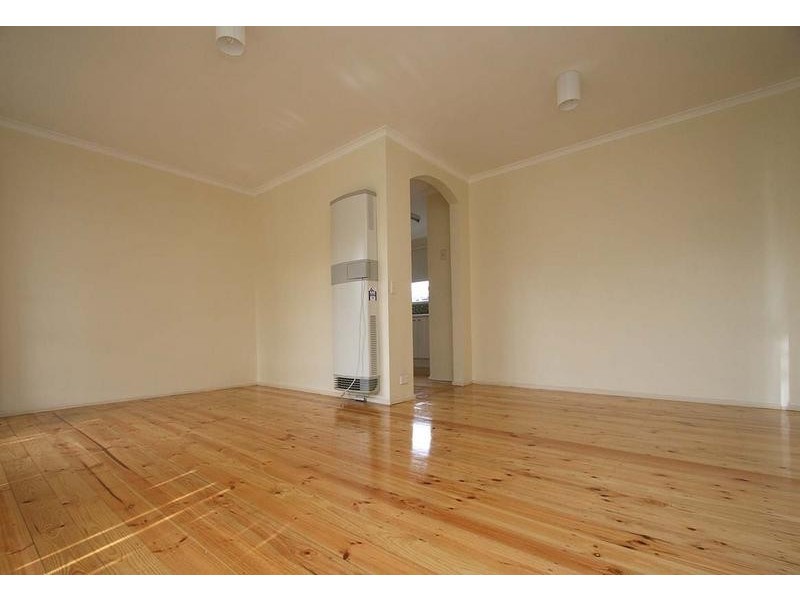 72 Taketa Crescent, Frankston VIC 3199