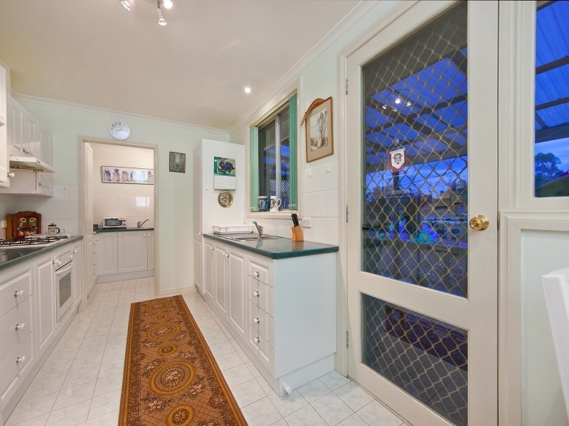 29 Derna Crescent, Frankston VIC 3199