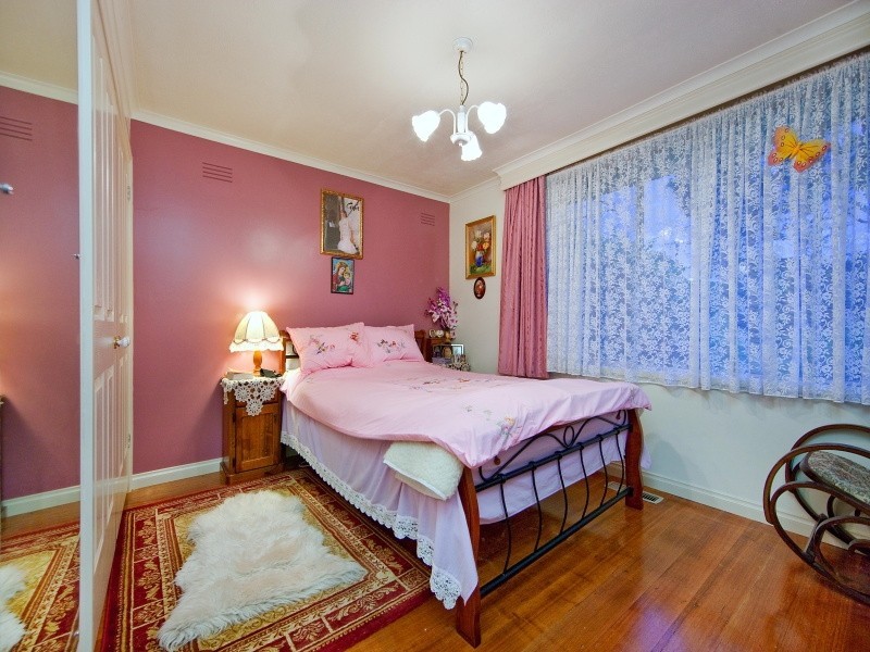 29 Derna Crescent, Frankston VIC 3199