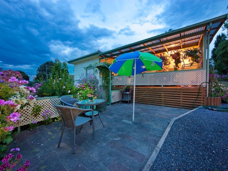 29 Derna Crescent, Frankston VIC 3199