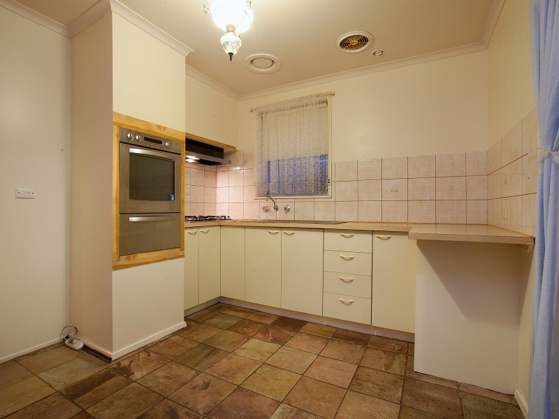 14 Whitewood Street, Frankston North VIC 3200