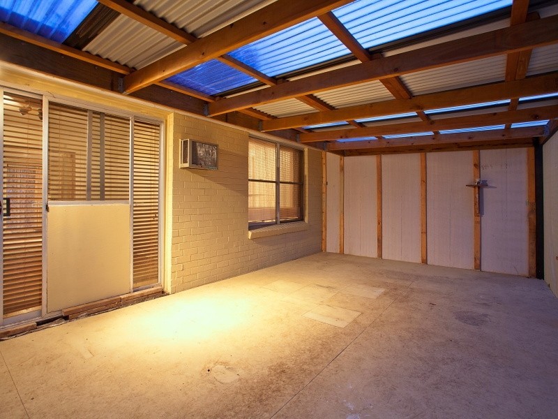14 Whitewood Street, Frankston North VIC 3200