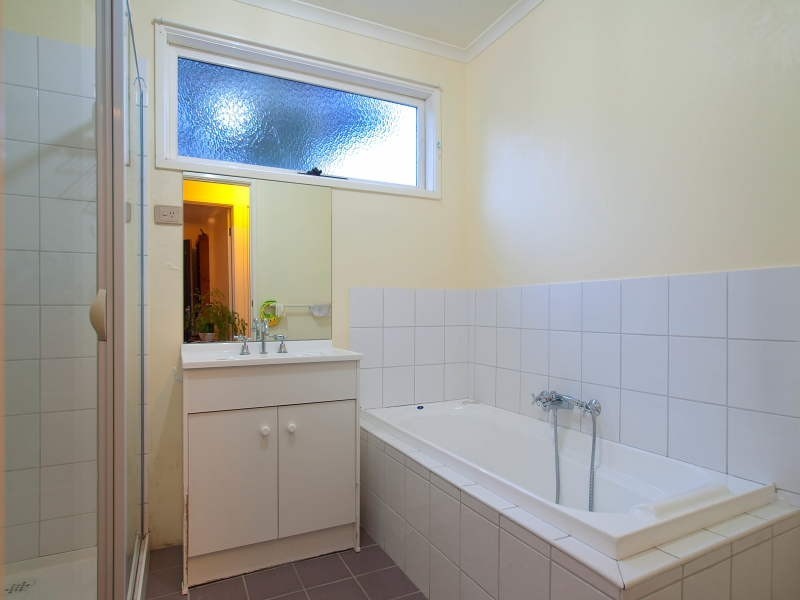 1/224 Heatherhill Road, Frankston VIC 3199