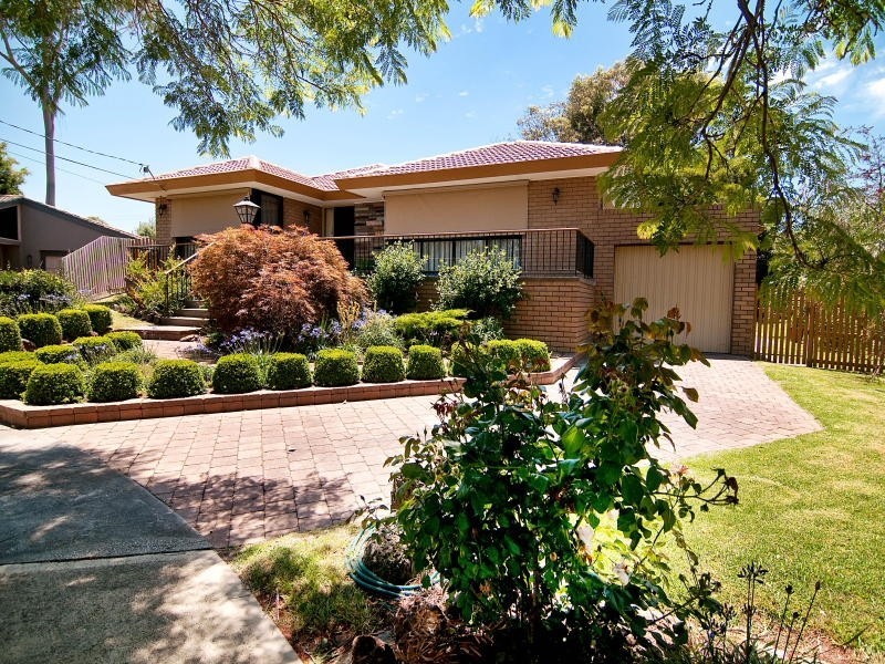 4 Ikara Place, Frankston VIC 3199