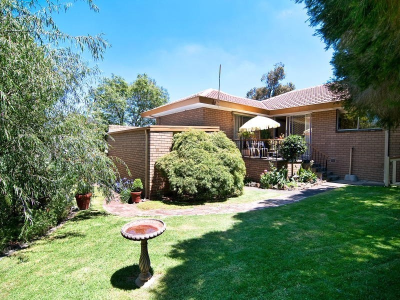 4 Ikara Place, Frankston VIC 3199