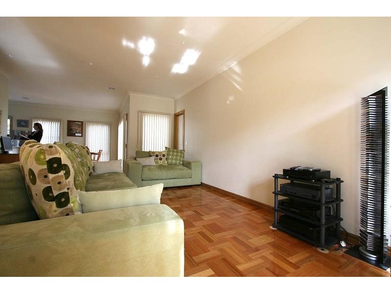 1/8 Ithaca Road, Frankston South VIC 3199