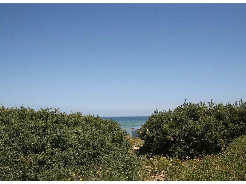 4 Orrong Avenue, Frankston VIC 3199