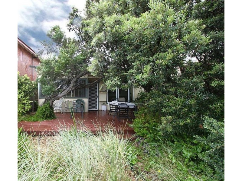 4 Orrong Avenue, Frankston VIC 3199