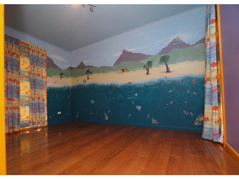 112 Rosemary Crescent, Frankston North VIC 3200