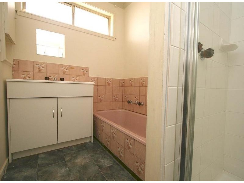 16 Gardenia Crescent, Frankston North VIC 3200