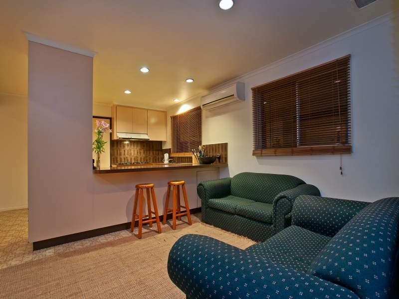 1 Emerson Close, Frankston VIC 3199