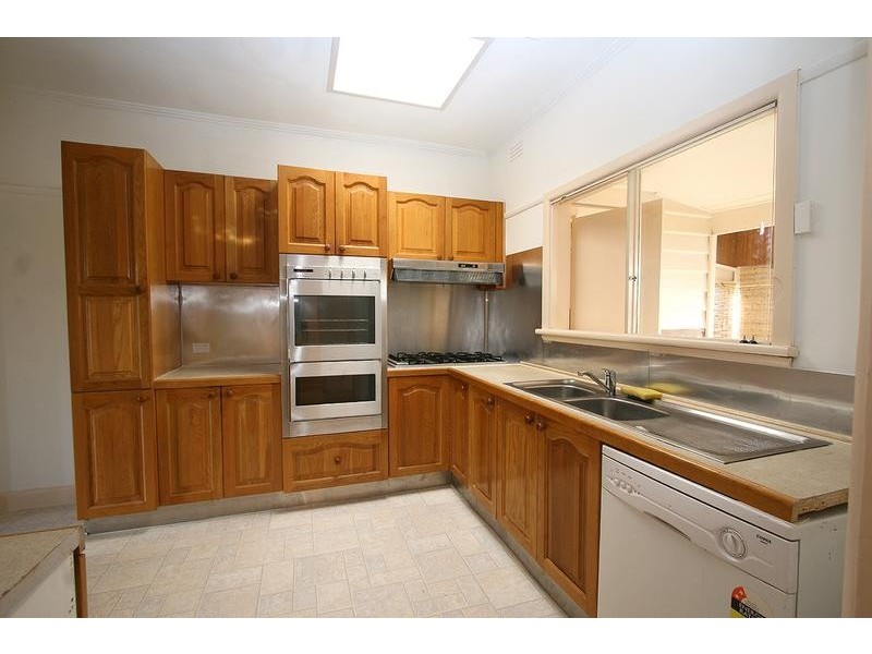 29 Leonard Street, Frankston VIC 3199