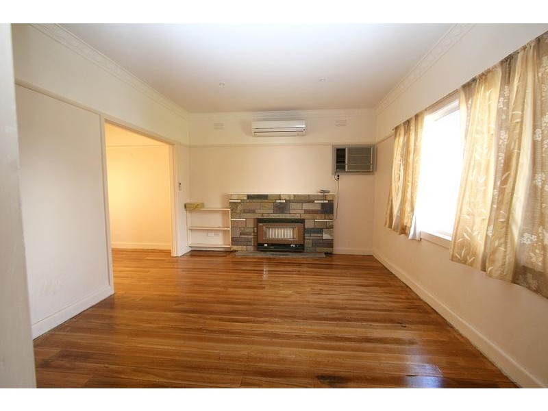 29 Leonard Street, Frankston VIC 3199