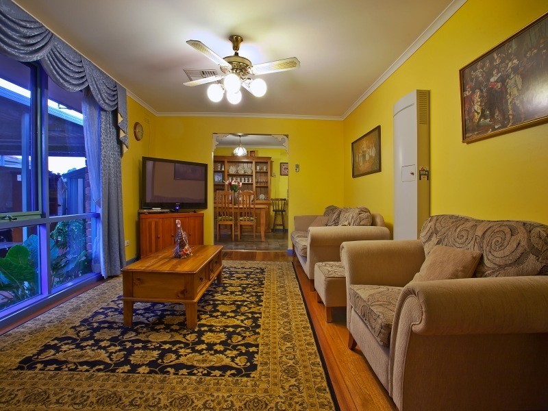 58 Dunsterville Crescent, Frankston VIC 3199