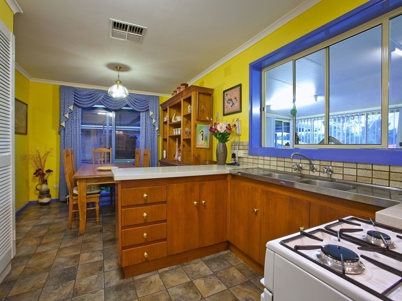 58 Dunsterville Crescent, Frankston VIC 3199