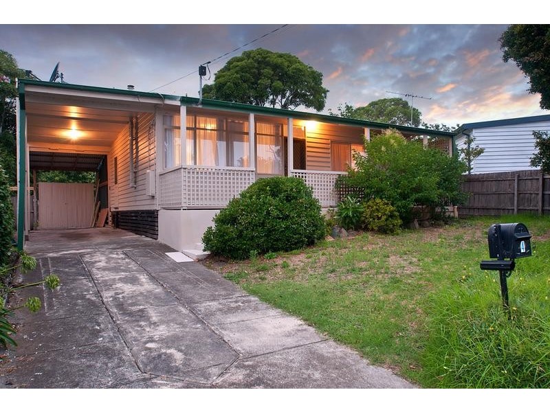 4 Kareela Road, Frankston VIC 3199