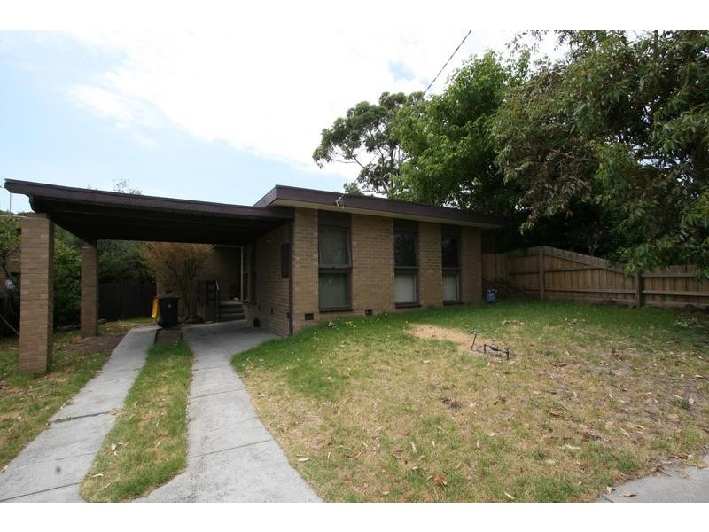 9 Malcolm Court, Frankston VIC 3199