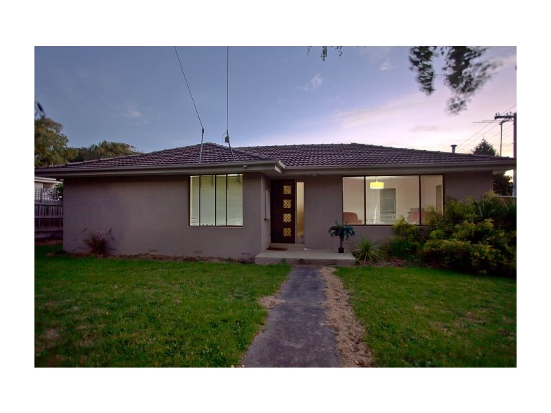 2 Marina Avenue, Frankston VIC 3199