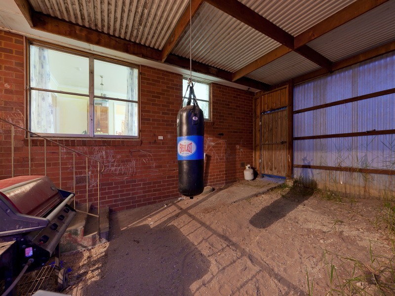 35 Honeysuckle Street, Frankston North VIC 3200