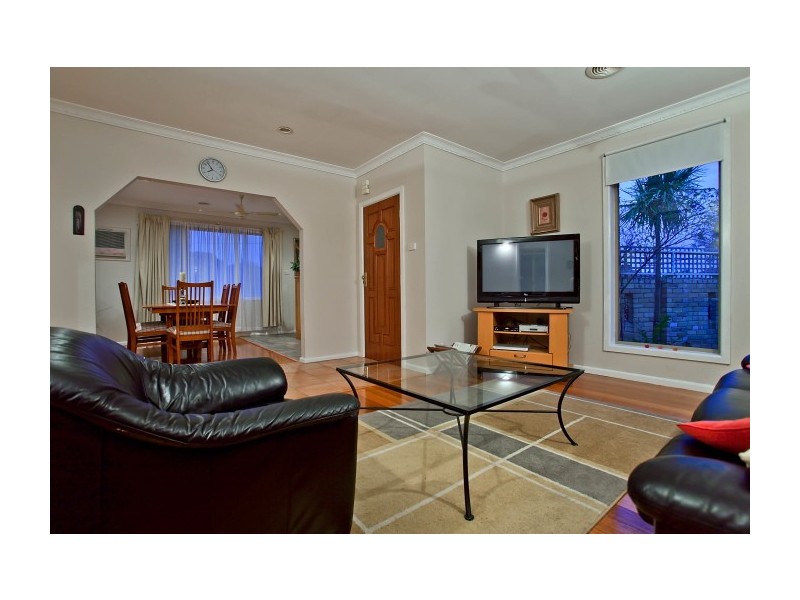 66 Brunning Crescent, Frankston North VIC 3200